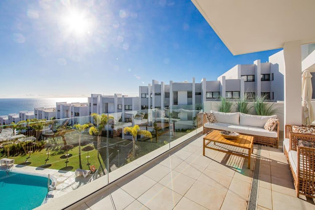 Апартаменты Pure South 11B Манилва Экстерьер фото